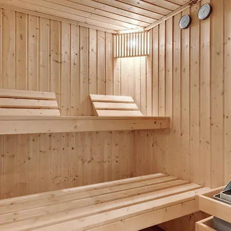 Сasa de vacaciones Four-bedroom In Sydals *