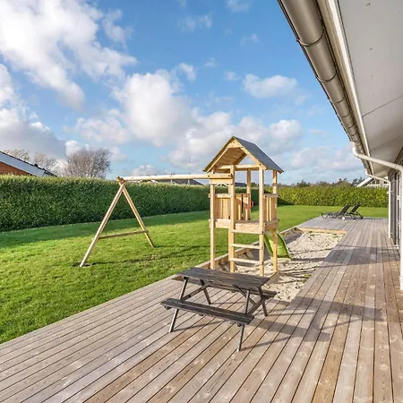 Stunning Home In Sydals With Sauna * Skovbyballe
