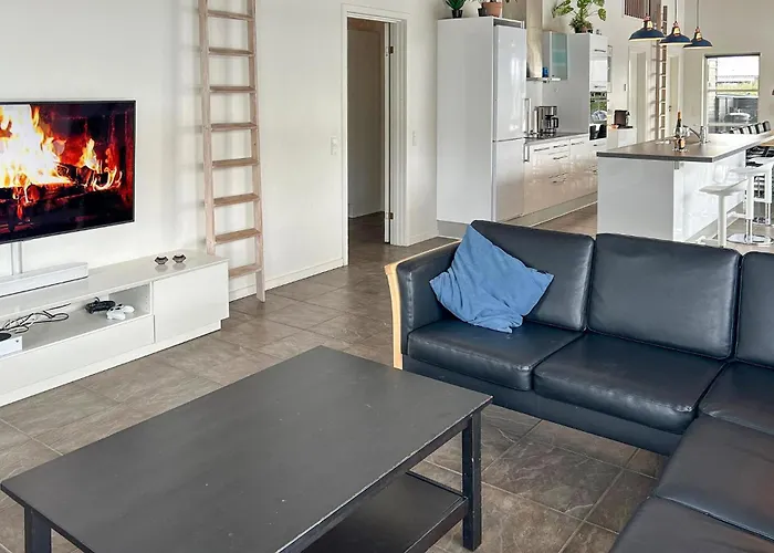 Four-bedroom In Sydals * Skovbyballe