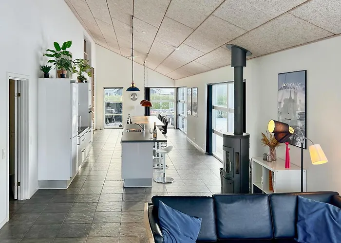 Four-bedroom In Sydals * Skovbyballe